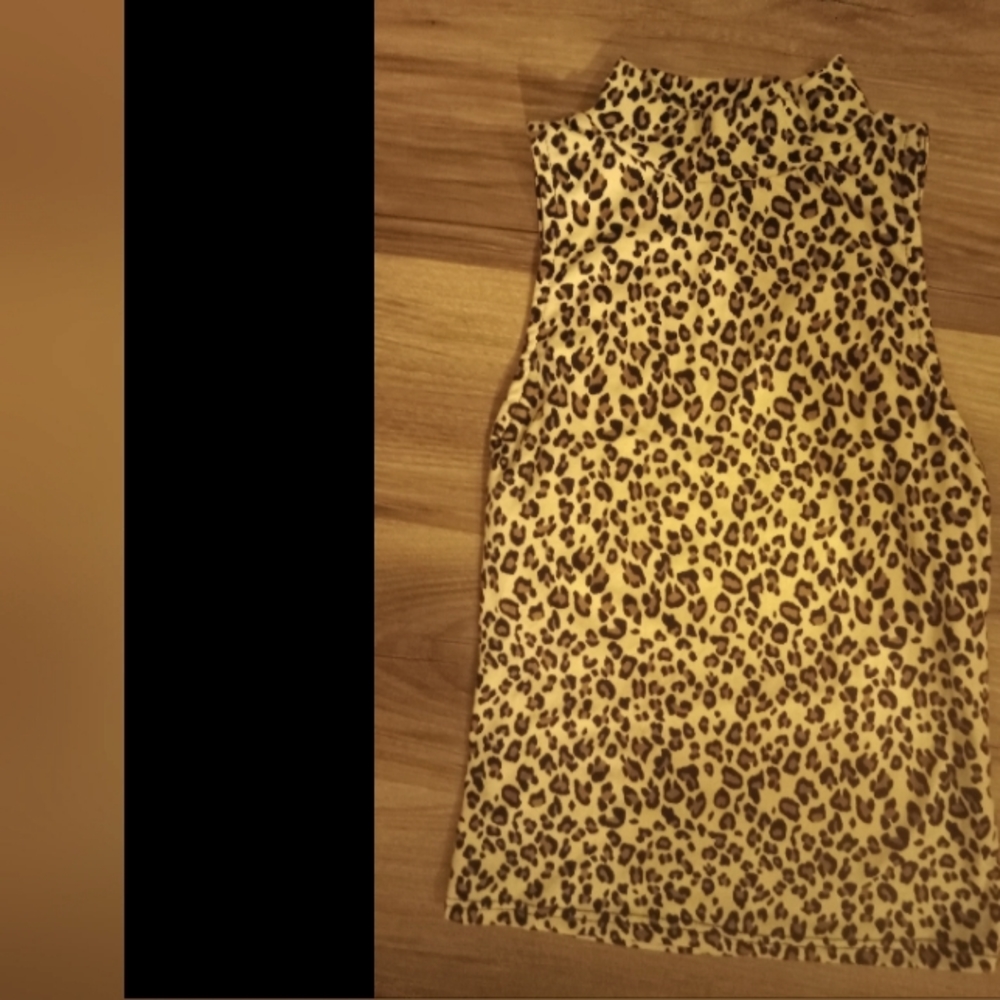 Gaze cheetah print sleeveless top size XS